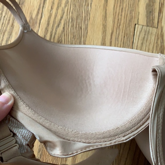 2/$25 VS - Very Sexy Lightly Lined Plunge Bra - Picture 10 of 10